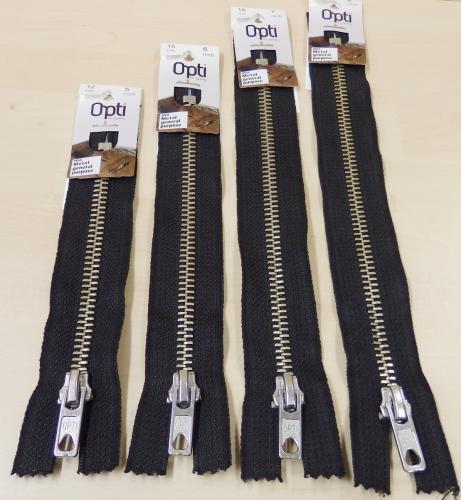 Housu-/taskuvetoketju musta 6mm:n metallihampaalla (hopea) 12-20cm