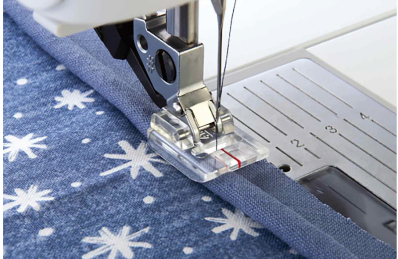 Paksu nyörijalka pfaff