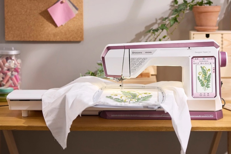 HV Designer TopazLine65 3 Up 1233x822 1.5 1